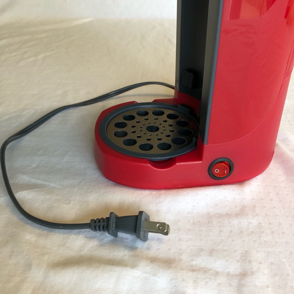 Bella One Cup Electric Coffee Maker and Mug, Red - Picture 7 of 9